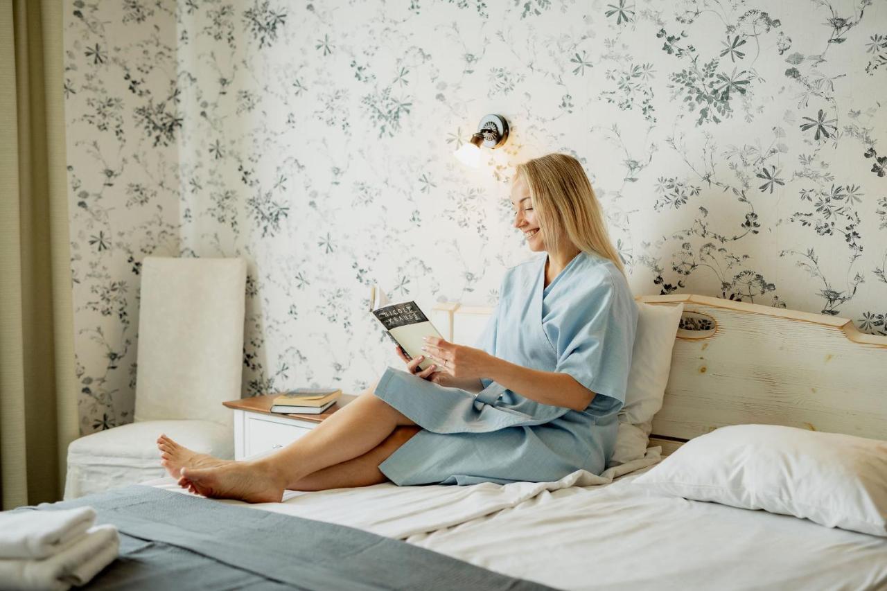 Vanalinna Boutique Hotel Kuressaare Ngoại thất bức ảnh