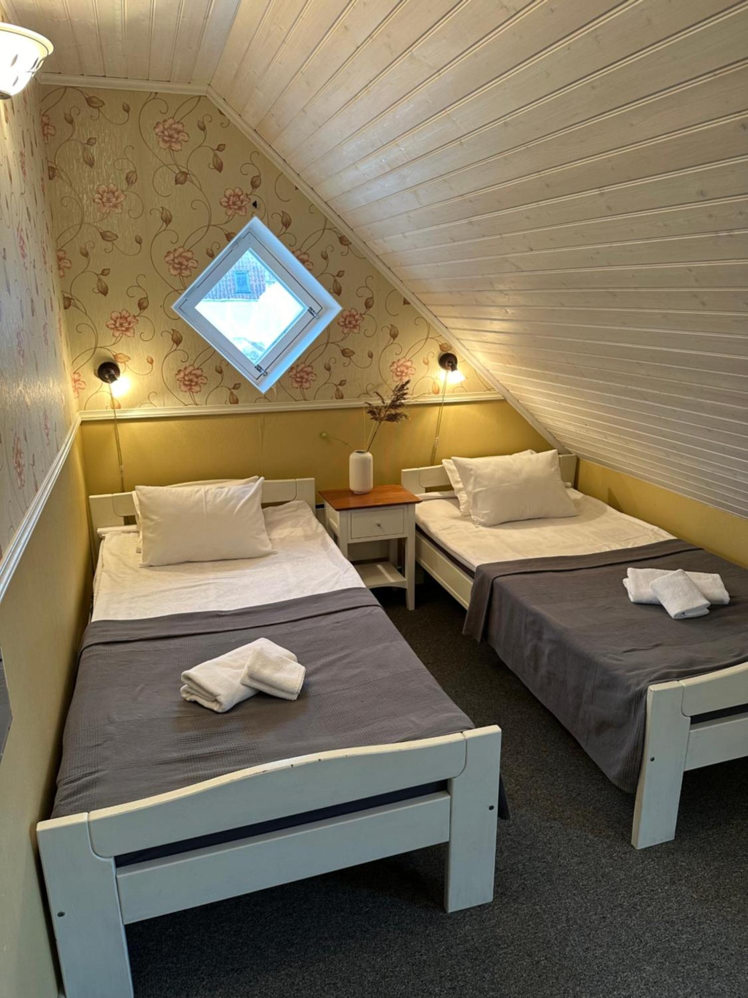 Vanalinna Boutique Hotel Kuressaare Ngoại thất bức ảnh