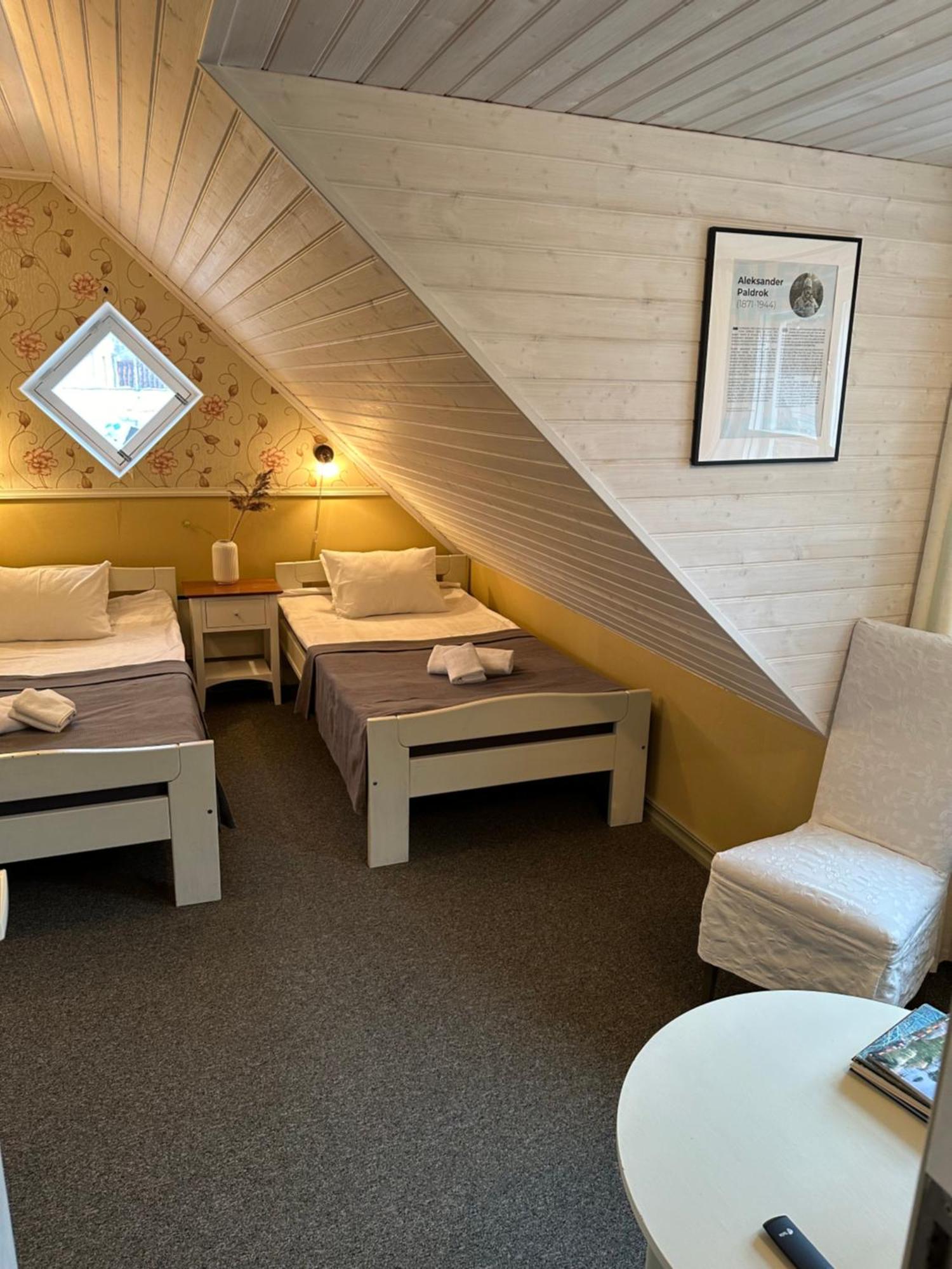 Vanalinna Boutique Hotel Kuressaare Ngoại thất bức ảnh